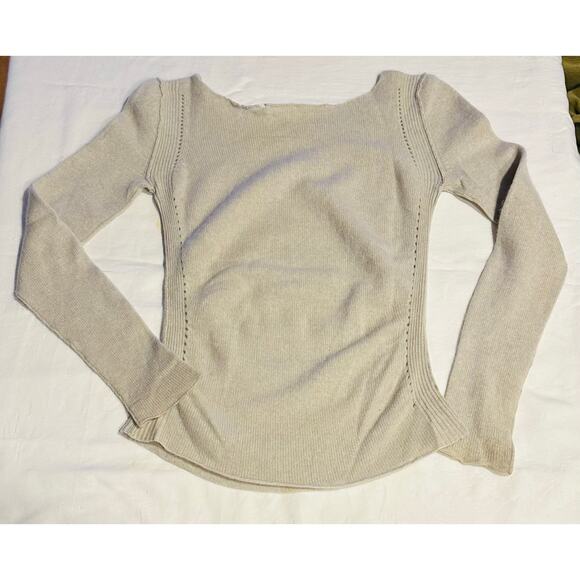 Inhabit Womens Cashmere Sweater Size M Gray Pullover Crew Neck Hi-Low Hem Casual - Picture 2 of 8